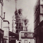 KOPIE PRO USA A SOCHAŘ BARTHOLDI 1885 PARIS